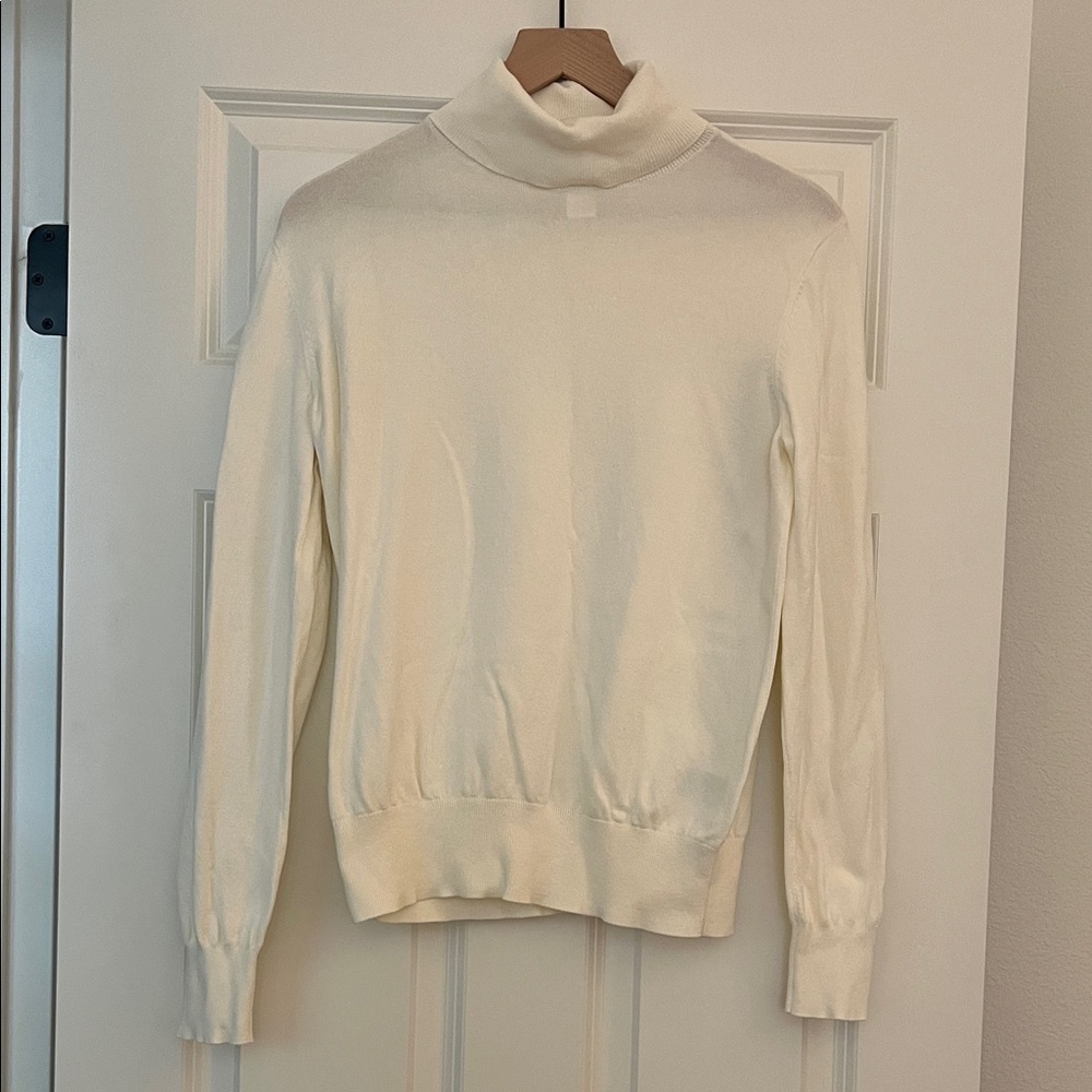 H&M Cream Turtleneck Sweater